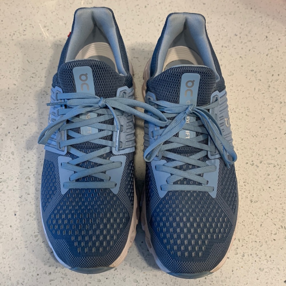 Women’s On Cloud Tennis Shoes Cloudswift